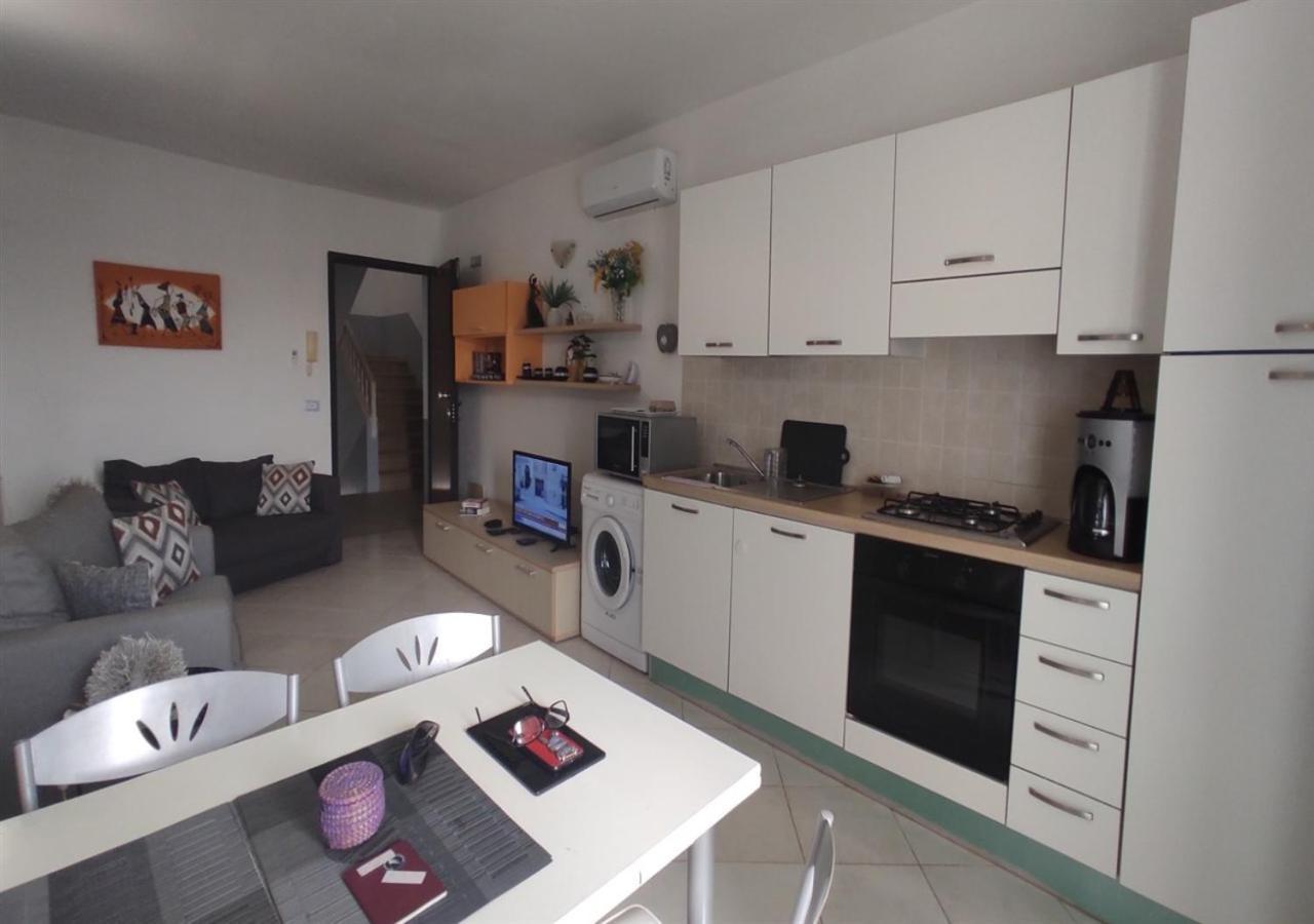 Adult Only Beachfront 2 Bedroom Apartment Santa Maria Airport Pick Up, Aircon, Unlimited Wifi Ideal For Remote Working And Long Stay Exterior foto